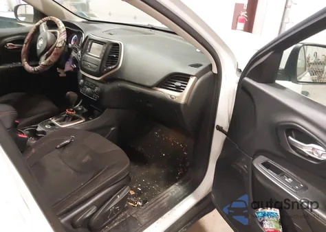 2015 Jeep Cherokee Latitude z USA, uszkodzony, nr VIN 1C4PJMCBXFW773838